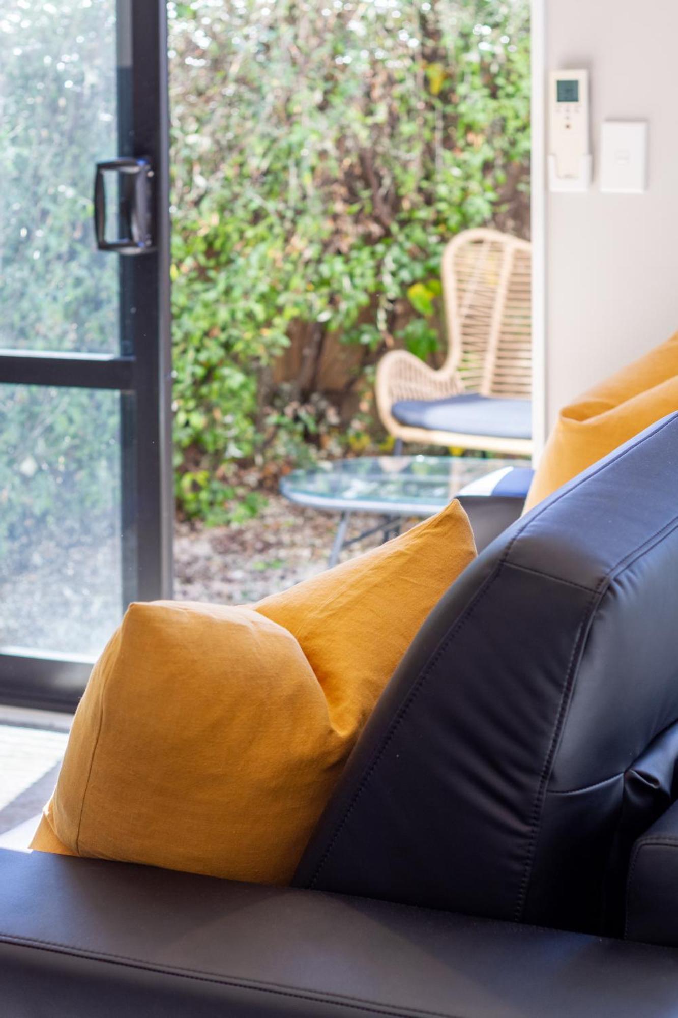 Luxury Without Limits In Cbd Christchurch Eksteriør bilde